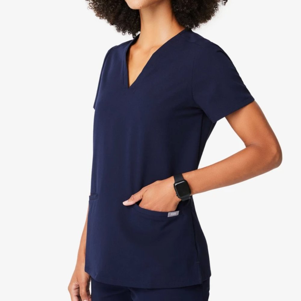 Figs Scrub top